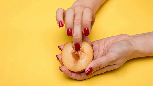 Aprende cómo meterle los dedos a una mujer y hacerla disfrutar al máximo